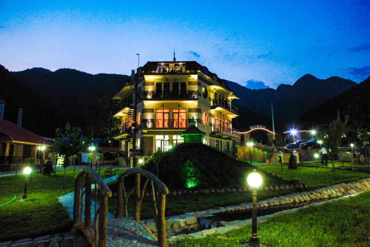 Bergs Otel And Restaurant Qax Exterior foto